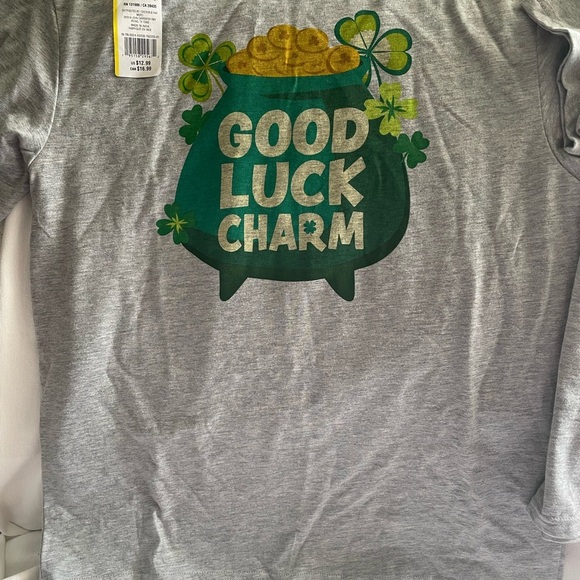 Celebrate It Gray 'Good Luck Charm' Kids Tee NWT - Picture 6 of 8